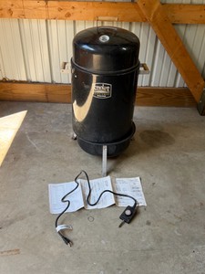 H2O electric char broil smoker