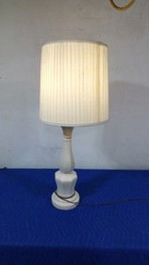White ceramic lamp -Works