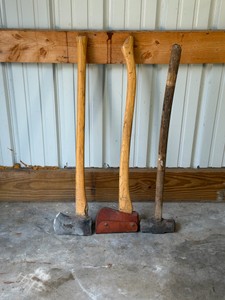 2 - Axes and 1 mall