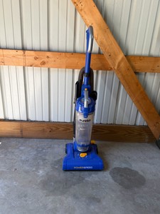 Eureka power speed vacuum
