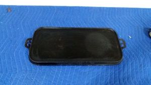 Cast iron griddle withhandles
