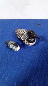 2 Wooden loons