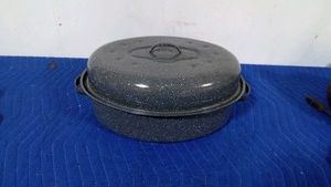 Enamalware roasting pan