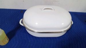 White enamel Roasting pan with grate