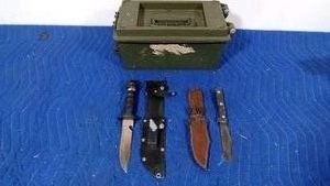 Ammo box and 2 knives withsheaths