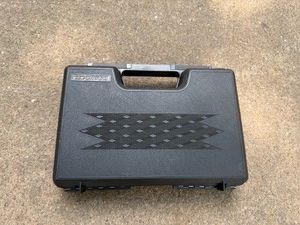 Doskogil Plastic Padded Pistol Case