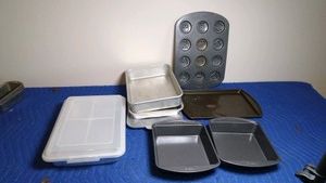 Baking pans