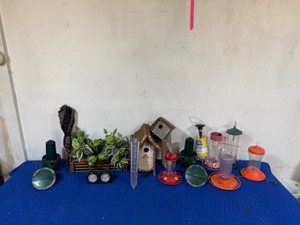Bird houses, bird feeders, umbrella, rain gauge, thermoterhygrometer and more