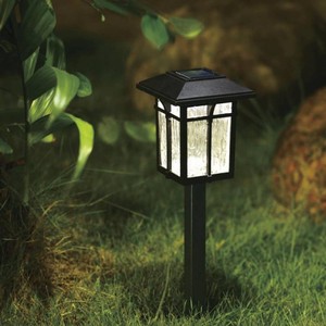 Patriot Lighting  Solar Integrated LED Wren Path Landscape Light 4-Pack