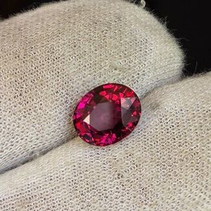 4.16 Carats Natural Malaya Garnet Retail $624