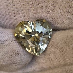 13.90 Carat Natural Citrine Heart Cut Retail $695