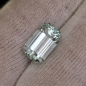 7.75 Carats Natural Aquamarine (Modified Emerald Cut) Retail $7,750