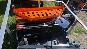 2026 - Unused - WOLVERINE - Pallet Fork Hydraulic Adjustable - PFA-11-3300G