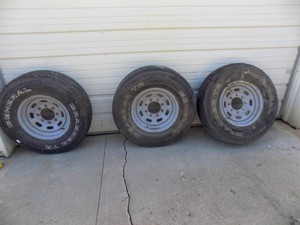 3 - 8Hole Steel Wheels   Off 1999 Ford Super Duty