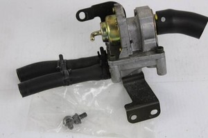 2003 Yamaha XVS1100 V-star Custom Pair Valve 4420-03-068