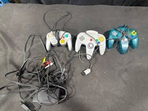 Nintendo 64 Controllers & Cables