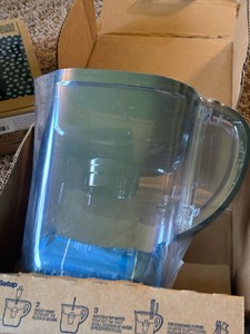 Brita 6-Cup Elite Water Filter Pitcher, WQA NSFANSI Certified, Reduces 99% of Lead, Microplastics, & 30 Contaminants, BPA-Free, Removes Chlorine Taste & Odor, 1 Elite Filter, Black
