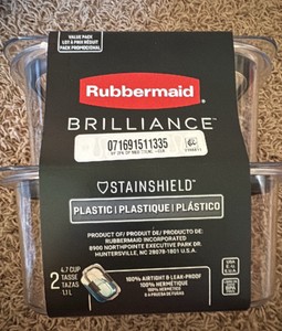 Rubbermaid Stainshield Plastic Food Containers, 2 containers, 4.7 cup size
