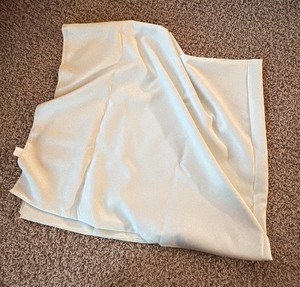 Large White Table Cloth, Poylester, Standard Size Rectangular Banquet Table Size