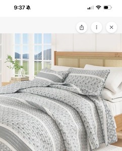 King - Great Bay Home Kadi Collection 3-Piece Stripe Quilt Set, One King Sized Quilt and 2 King Shams