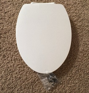 White Toilet Seat, Standard Size With Hardware to Install, 18 x 14