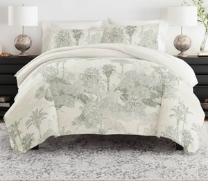 Reversible Patterned Duvet Cover 3-Piece Set King and Cal King Size, 1 Duvet cover and 2 king shams
