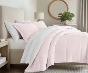 Reversible Down Alternative 3-Piece Conforter Set Cal KingKing Size Pink Blush Color