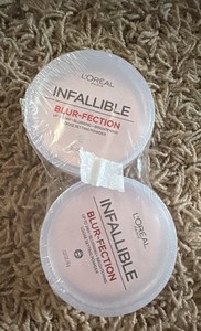 LOreal Paris Infallible Blur-Fection Brightening Setting Powder HWA10W