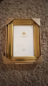 Lawrence Frames Gold Color Picture Frame 4 x 6 Comes in Original Box