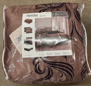 Helda Brown 7-Piece Comforter Set, 1 comforter, 3 pillow shams, 3 decorative pillows and 1 bedskirt