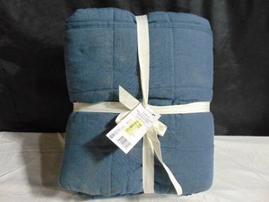 French Linen Box Stitch Quilt - KingCal King - Baltic  BOKSER HOME