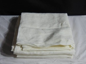 100% French Linen Duvet Cover - FullQueen - White  BOKSER HOME -Small Stain-