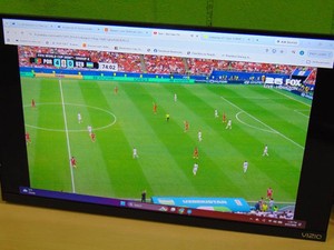 24 Inch VIZIO  Class HD 720p LED Smart TV (VHD24M-08)