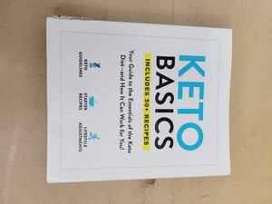 Keto Basics - Adams Media - Paperback 2019 - Keto Diet Guide  50 Recipes - Good