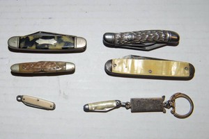 Various Vintage Pocket Knives