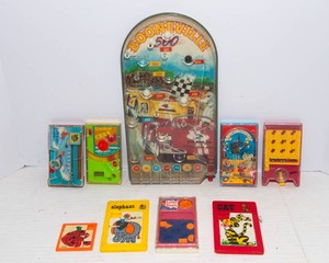 Vintage Handheld Games & Booneville 500 Pinball  Many from the 1970s