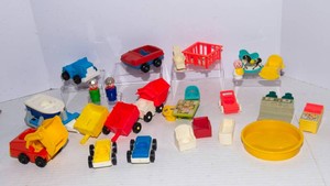 Vintage Fisher Price Accessories