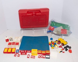 Vintage Legos - Lego Homemaker