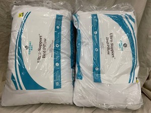 Comfort Bay Ultra-Support Jumbo Bed Pillows (Lot of 2)