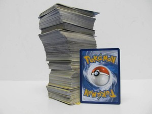Group of 500 Assorted Pokemon Cards