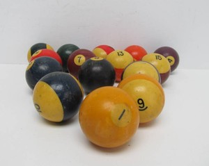 Complete Set of Vintage Billiard Balls 1-15