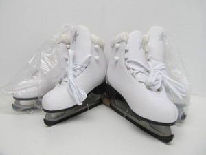 2 Pair of New Unused Figure Skates - Size 7 &amp 8
