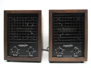 Pair of Good Working LIGHTNING AIR O-Zone Machines