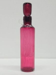 Great Looking Pink controlled Bubble Art Glass Bottle wStopper