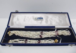 Lovely Vintage Hand Tied Genuine Pearl &amp Garnet Multi-Strand Necklace &amp Matching Bracelet