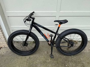Fat Tire Bike - SE Bikes 15 in Frame