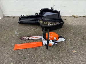 Chainsaw - Stihl MS 182 C With Case & Bar Cover