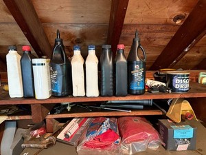 Marine & Auto Fluids Mixed Lot - Citgo, Yamaha, Mobil, Sta-Bil - contents unverified