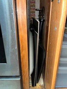 Kitchen Bakeware & Cutting Boards Mixed Lot