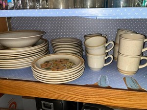 VTG Klincraft Stoneware Dinnerware Mixed Lot - Floral Speckled Plates, Bowls & Mugs